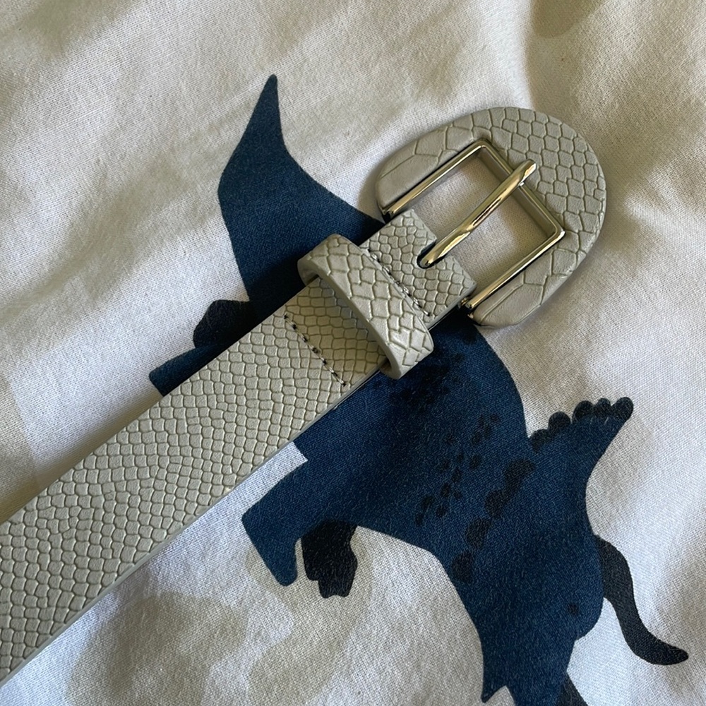 NWOT Halogen Gray Faux Snake Trouser Fit Belt 2X